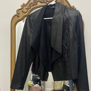 Black Women's faux Leather Jacket